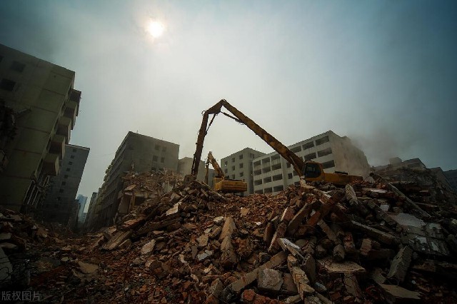 违法强拆养殖场的赔偿标准不得低于其他同类情形养殖场的补偿标准